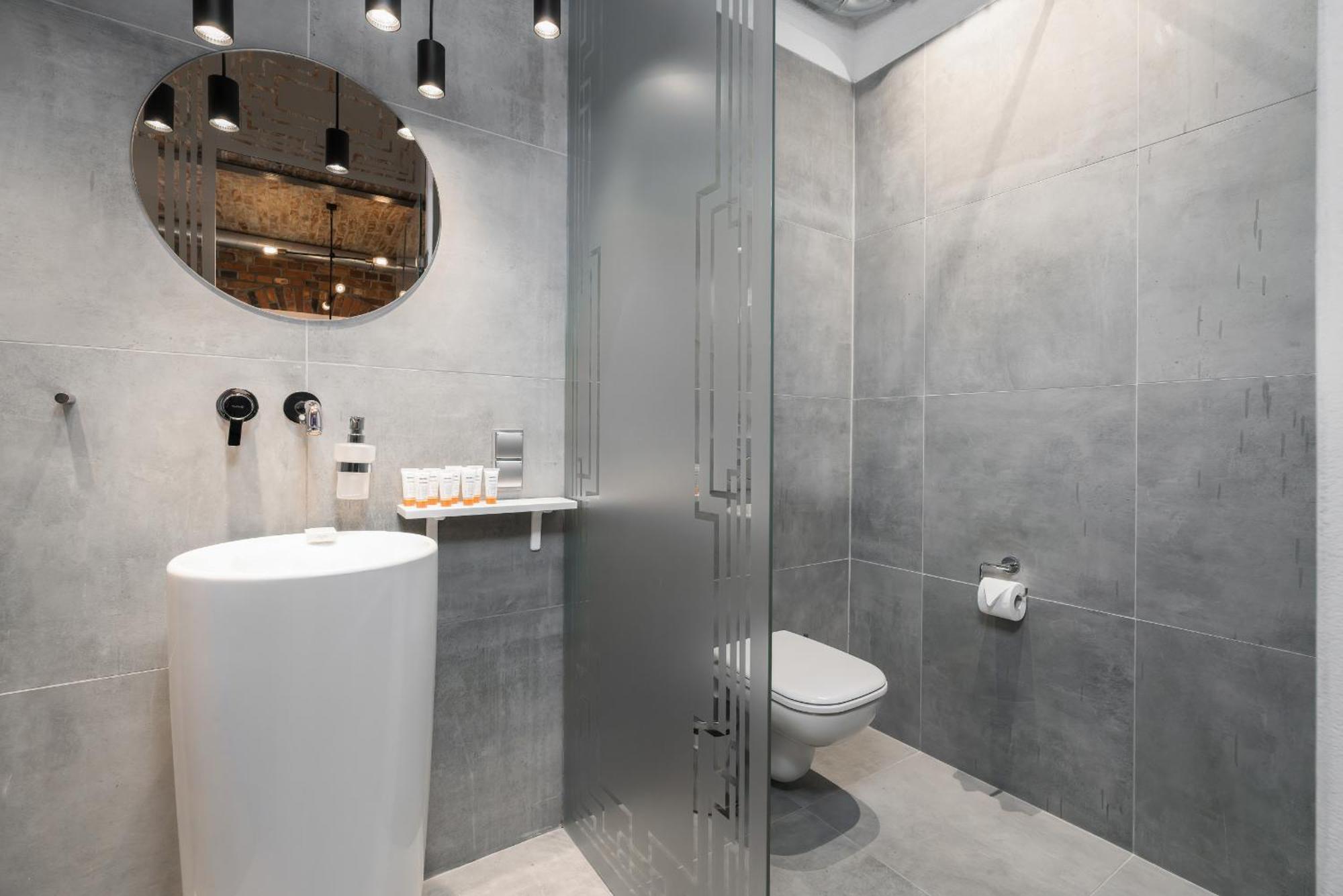 Level -1 Loft Apartments City Center By Renters Poznań Buitenkant foto