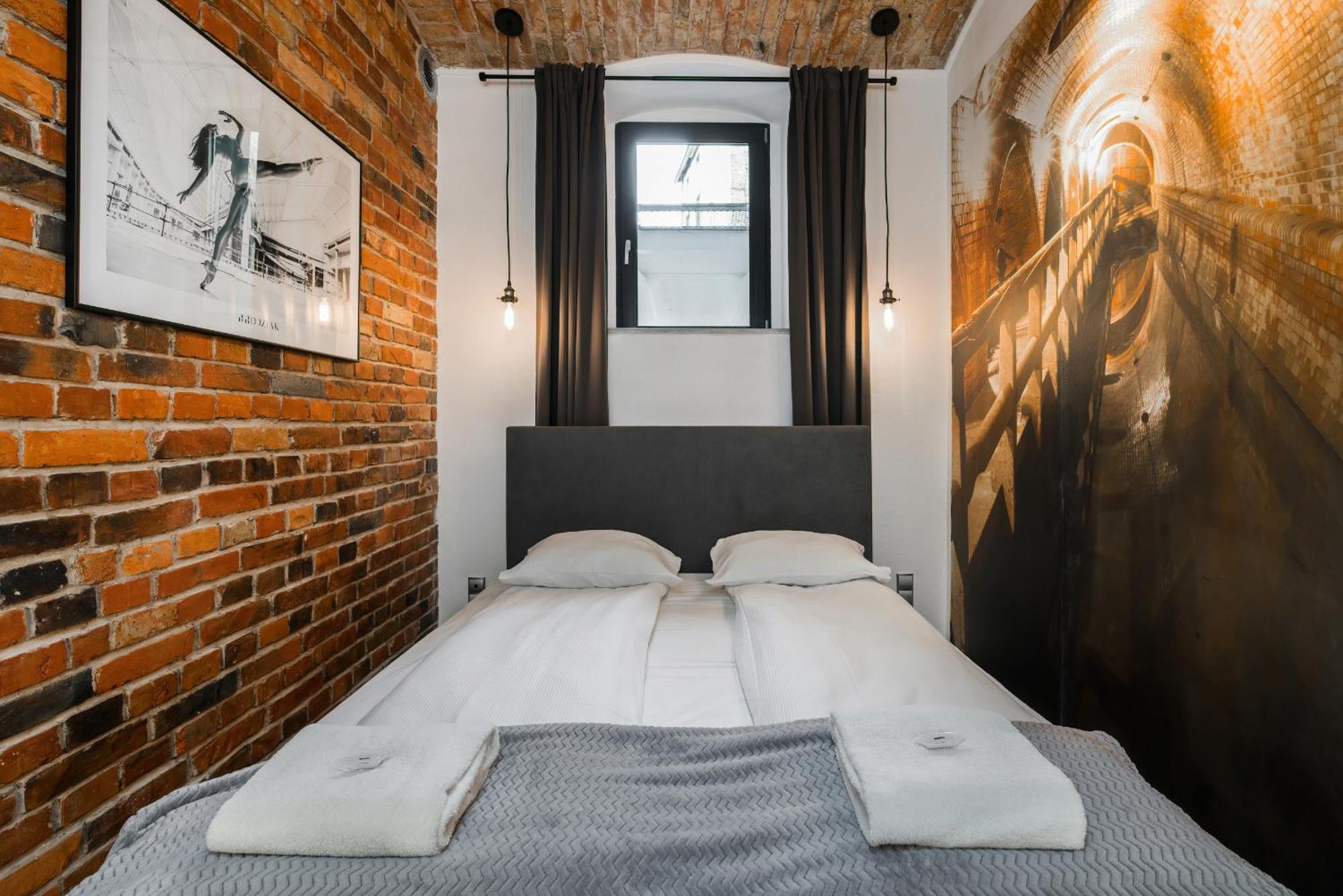 Level -1 Loft Apartments City Center By Renters Poznań Buitenkant foto